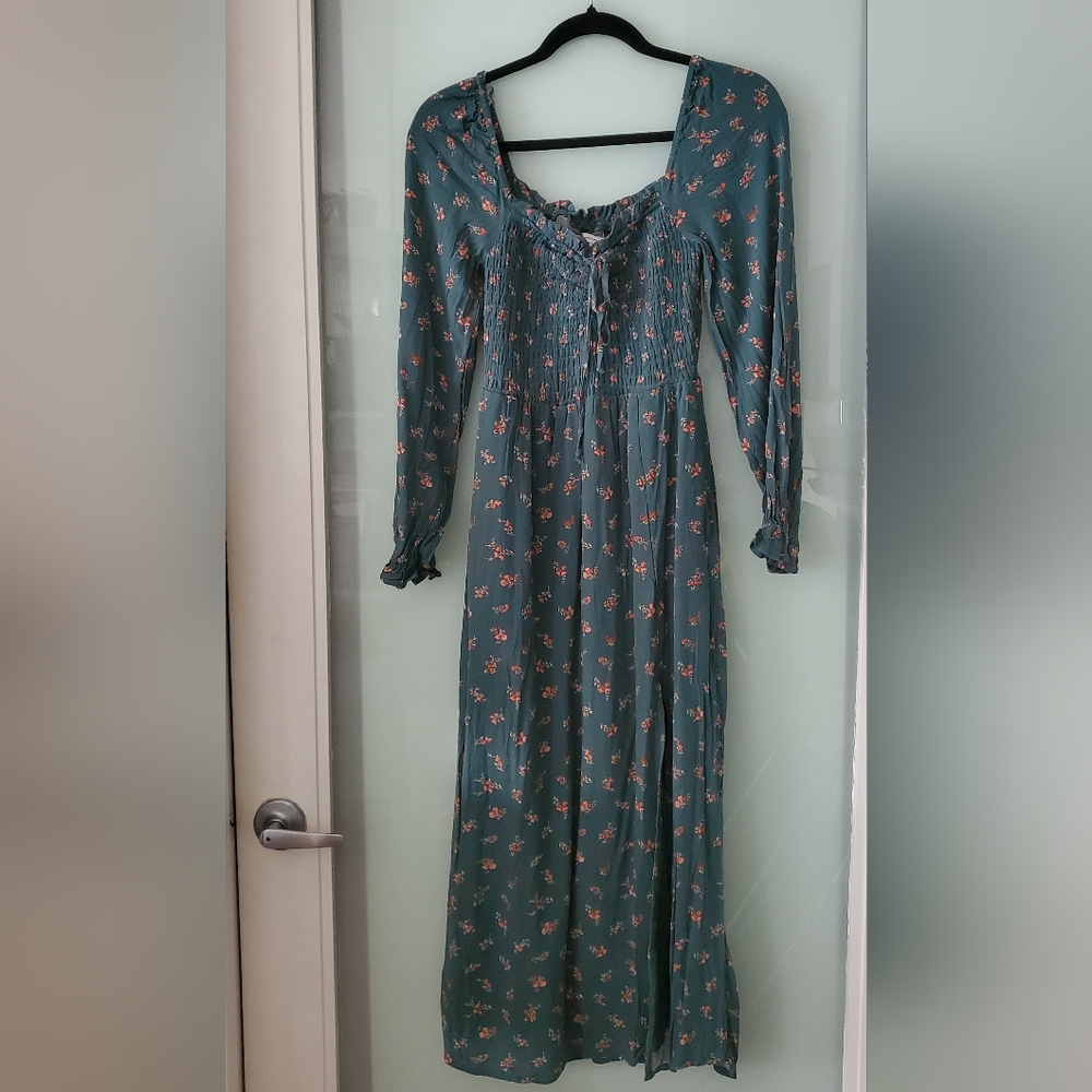 American Eagle Women's Long Sleeve Smocked Midi Dress XS GREEN